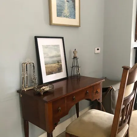 Restored Historic House In Clare Ferienhaus *